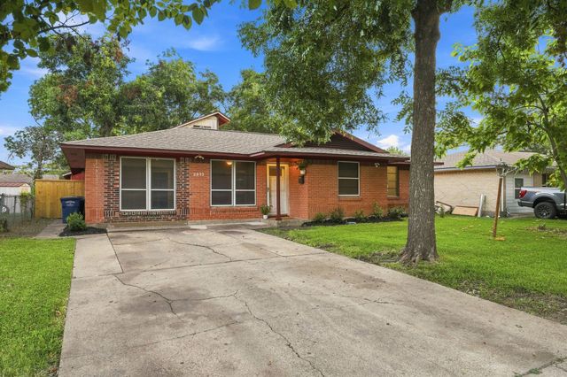 2633 Inadale Avenue, Dallas, TX 75228