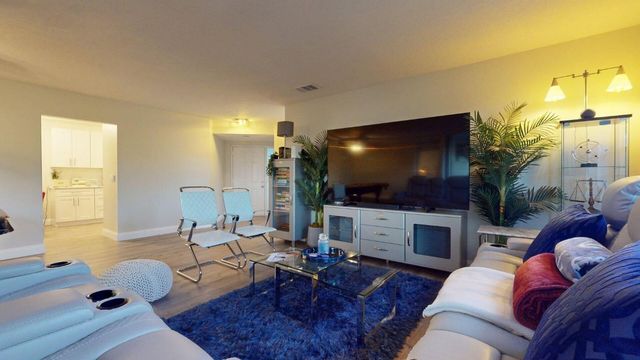 5205 Brisata Circle D, Boynton Beach, FL 33437