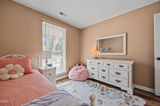 5209 Fieldwood Court, Raleigh, NC 27616