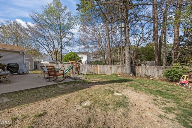 5209 Fieldwood Court, Raleigh, NC 27616