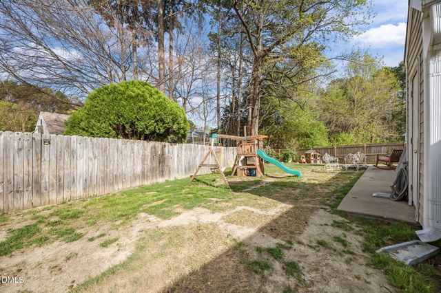 5209 Fieldwood Court, Raleigh, NC 27616