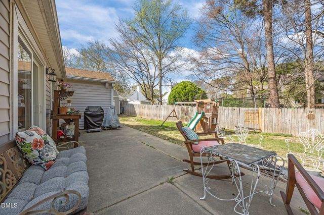 5209 Fieldwood Court, Raleigh, NC 27616