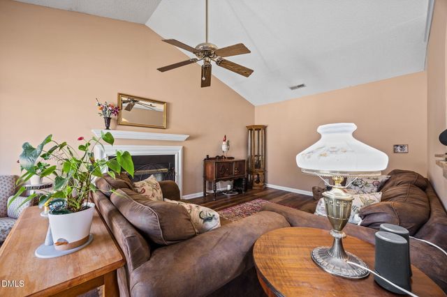 5209 Fieldwood Court, Raleigh, NC 27616