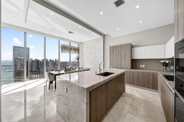 2900 NE 7th Ave 4904, Miami, FL 33137