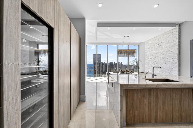 2900 NE 7th Ave 4904, Miami, FL 33137