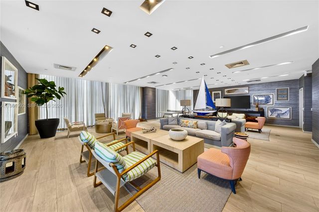 2900 NE 7th Ave 4904, Miami, FL 33137