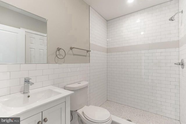 2243 N BROAD ST, Philadelphia, PA 19132