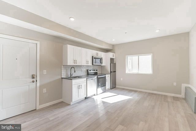 2243 N BROAD ST, Philadelphia, PA 19132