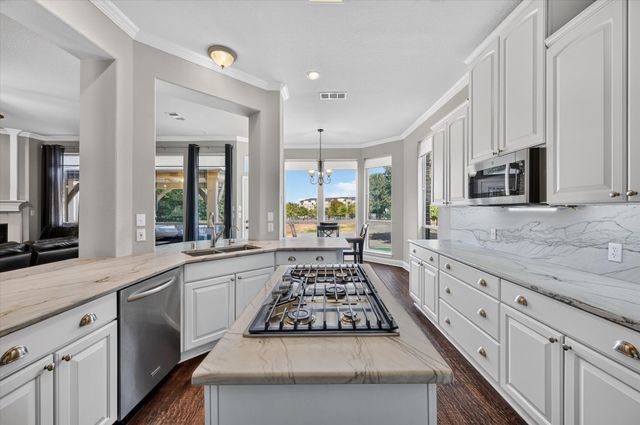 4000 Saturn Street, Flower Mound, TX 75028