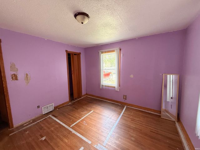 4117 Bowser Avenue, Fort Wayne, IN 46806