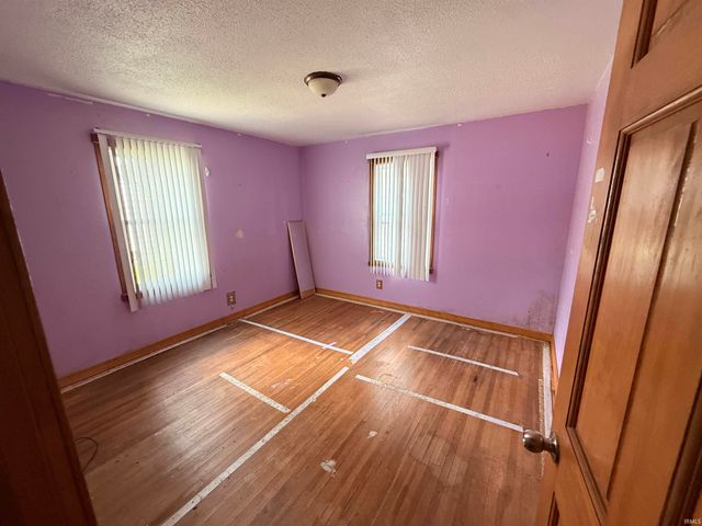 4117 Bowser Avenue, Fort Wayne, IN 46806