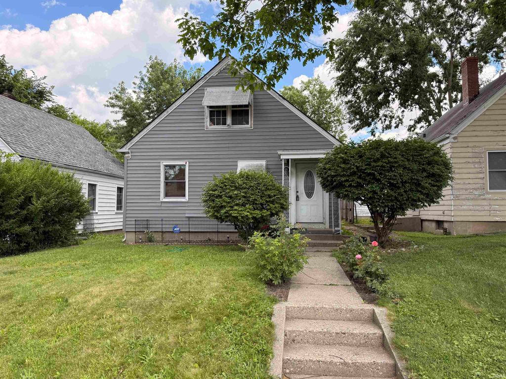 4117 Bowser Avenue, Fort Wayne, IN 46806