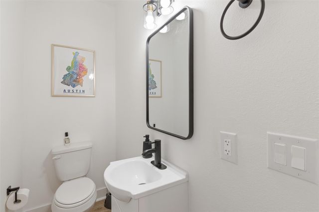 1417 Kramer LN 21, Austin, TX 78758