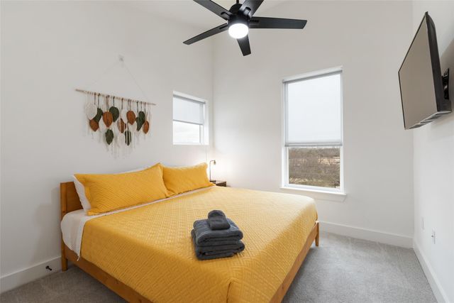 1417 Kramer LN 21, Austin, TX 78758