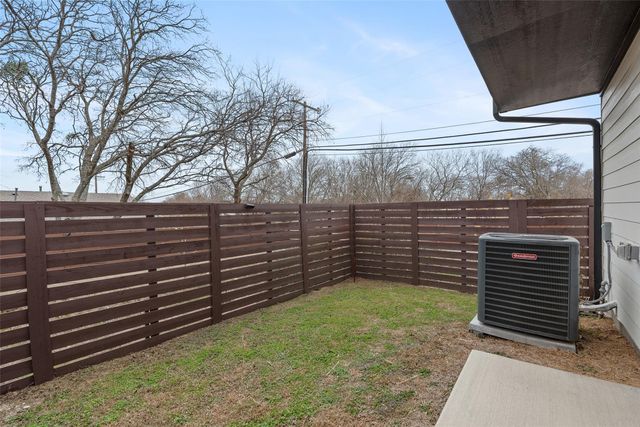 1417 Kramer LN 21, Austin, TX 78758