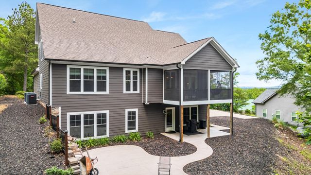 114 Monroe Drive, Ringgold, GA 30736