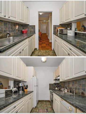 162-01 Powells Cove Boulevard 1M, Whitestone, NY 11357