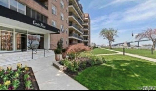 162-01 Powells Cove Boulevard 1M, Whitestone, NY 11357