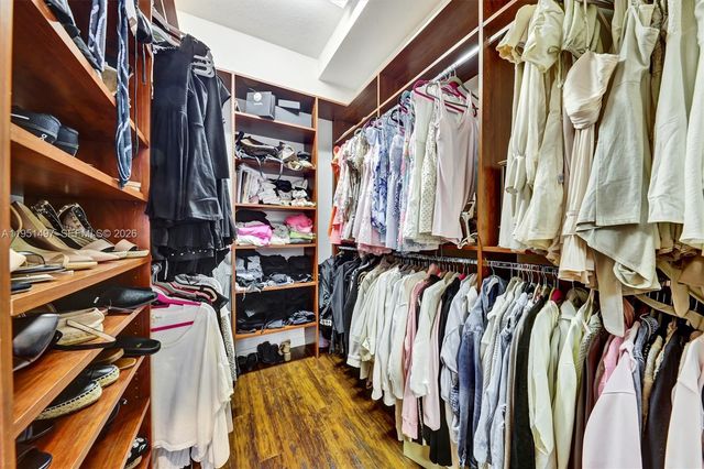 12438 NW 57th Ct, Coral Springs, FL 33076