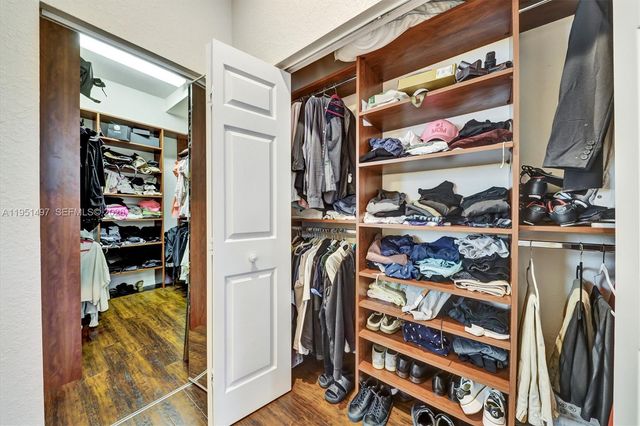 12438 NW 57th Ct, Coral Springs, FL 33076