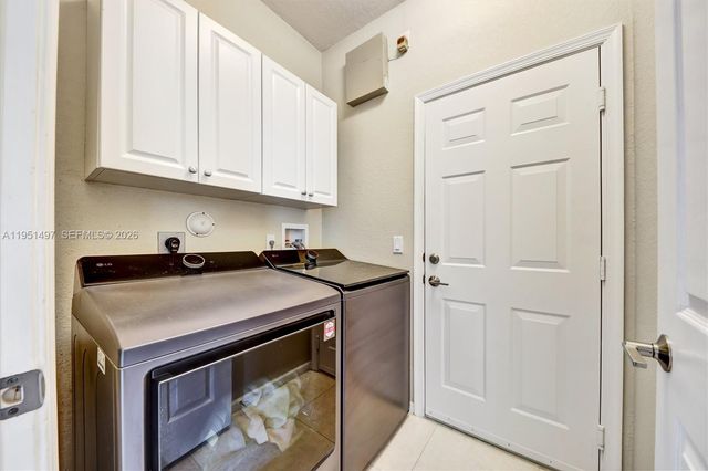 12438 NW 57th Ct, Coral Springs, FL 33076