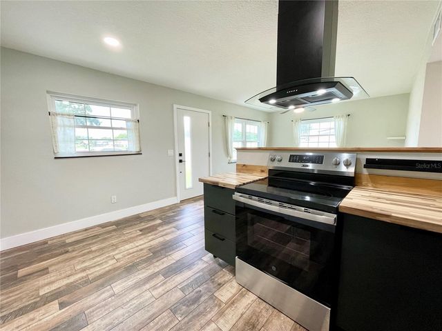 10333 LOUBET STREET, Orlando, FL 32817