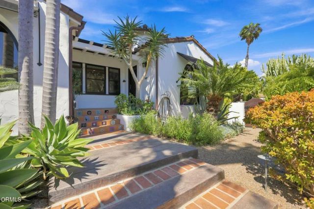 25 Encinal Place, Ventura, CA 93001