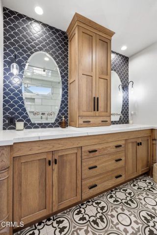 25 Encinal Place, Ventura, CA 93001