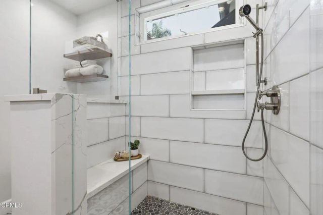 25 Encinal Place, Ventura, CA 93001