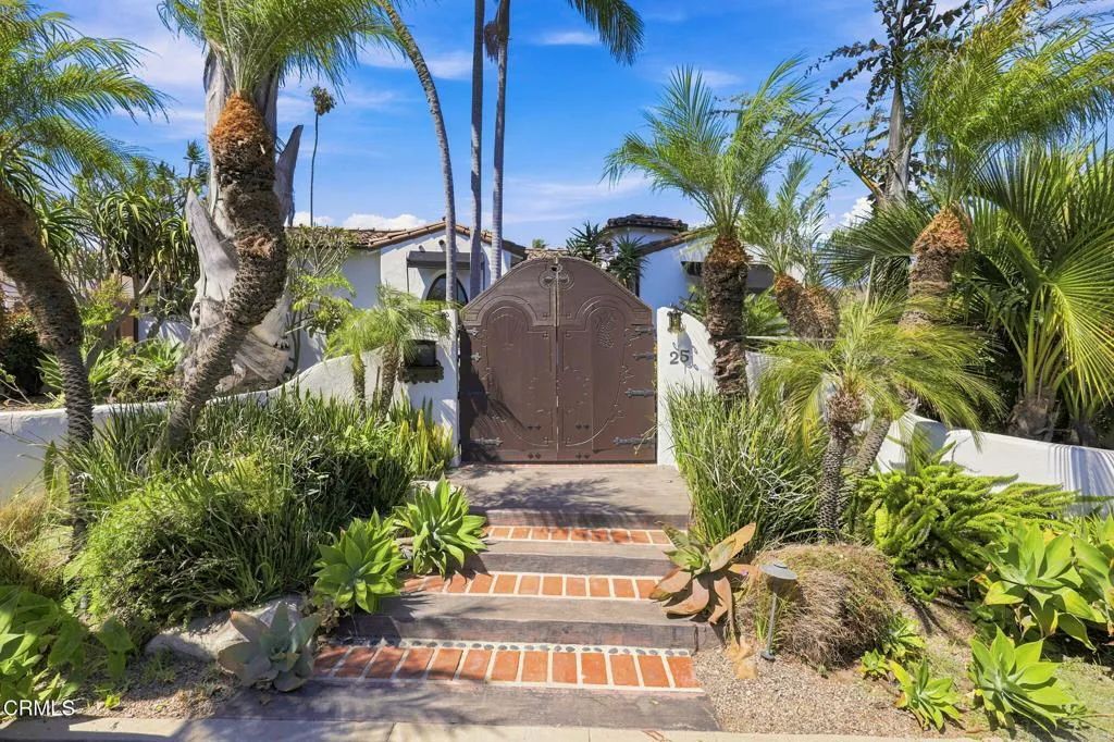 25 Encinal Place, Ventura, CA 93001