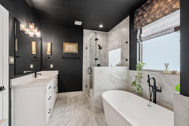 1240 W Bell Street, Houston, TX 77019
