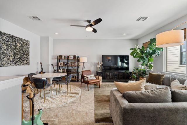 1240 W Bell Street, Houston, TX 77019