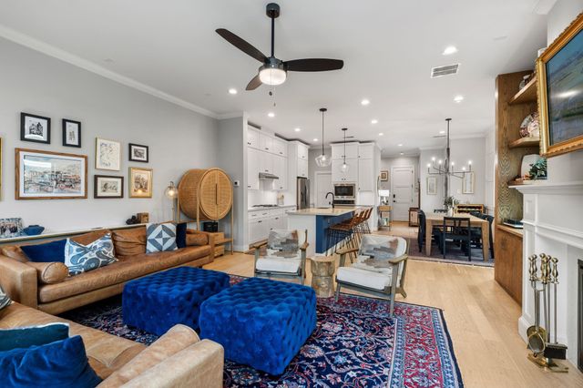 1240 W Bell Street, Houston, TX 77019