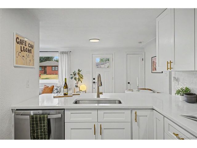 3070 W Ford Pl, Denver, CO 80219