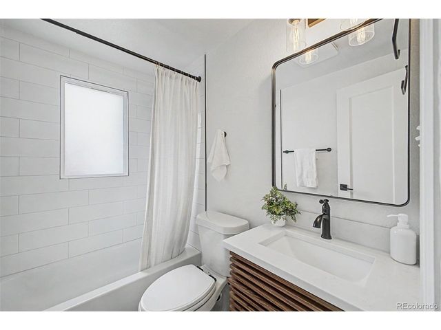 3070 W Ford Pl, Denver, CO 80219