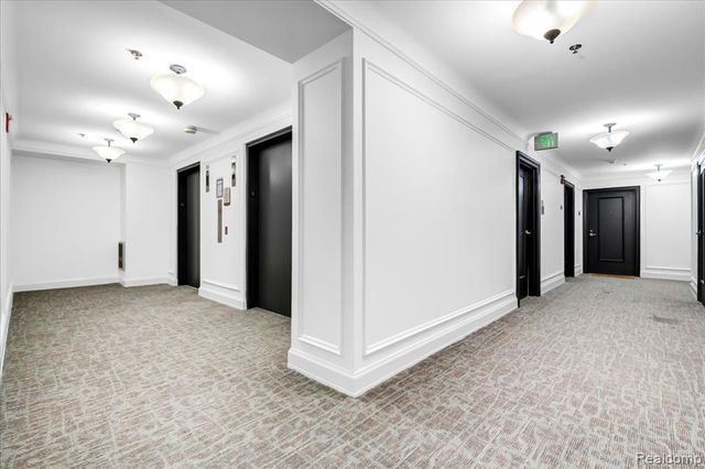 525 W Lafayette Boulevard 11D, Detroit, MI 48226