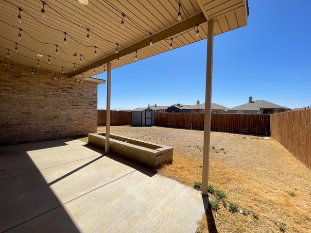 2113 142nd Street, Lubbock, TX 79423