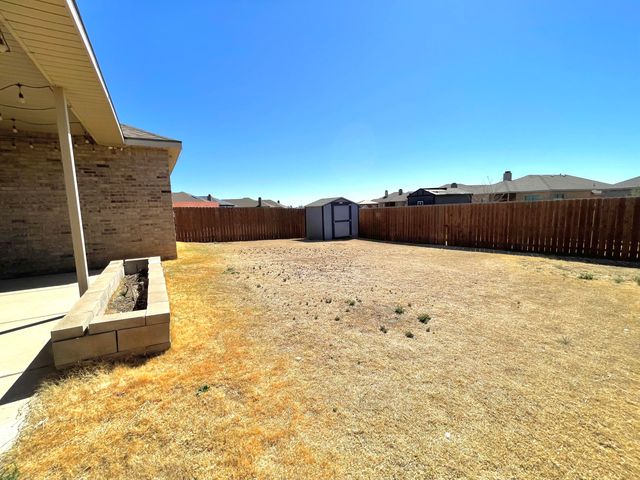 2113 142nd Street, Lubbock, TX 79423