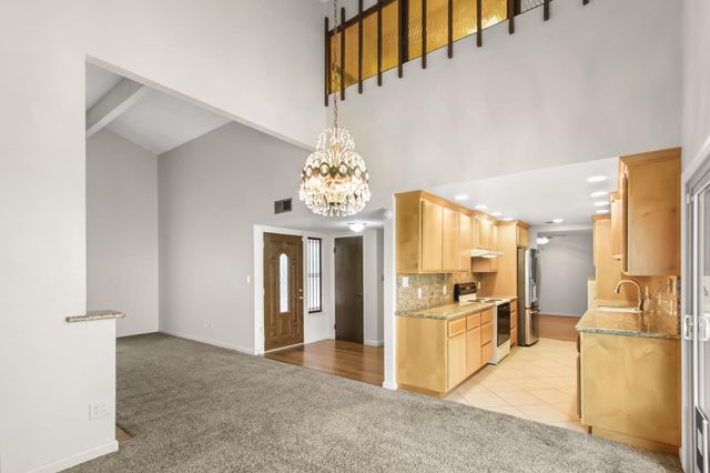 5883 Kahara Ct, Sacramento, CA 95822