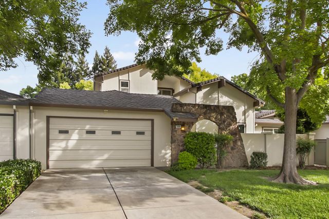 5883 Kahara Ct, Sacramento, CA 95822