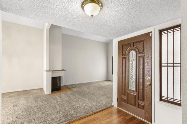 5883 Kahara Ct, Sacramento, CA 95822