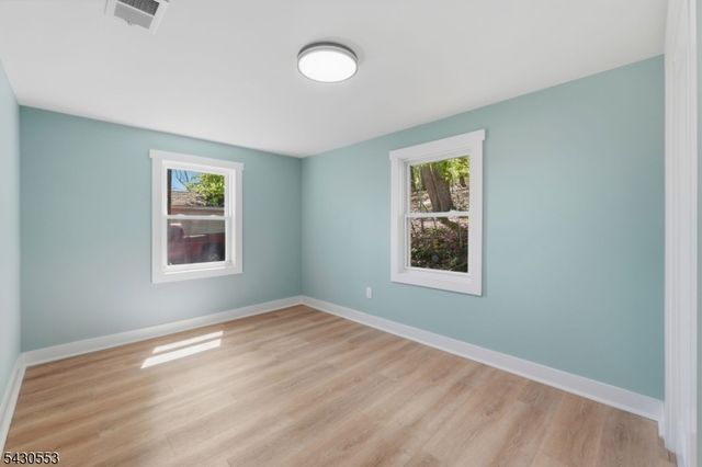 45 W Shawnee Trl, Jefferson Twp., NJ 07885