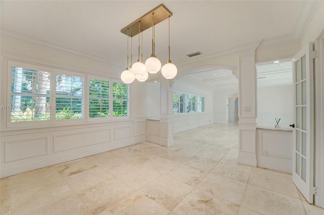 10640 SW 61st Ave, Pinecrest, FL 33156