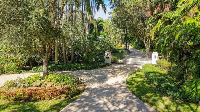 10640 SW 61st Ave, Pinecrest, FL 33156