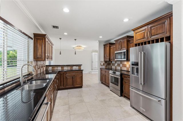 6801 SW 102nd Avenue 0, Miami, FL 33173