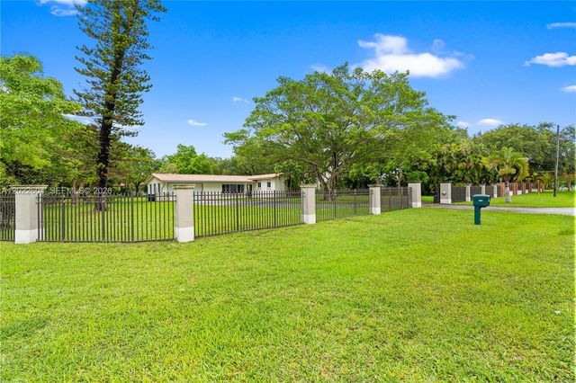 6801 SW 102nd Avenue 0, Miami, FL 33173