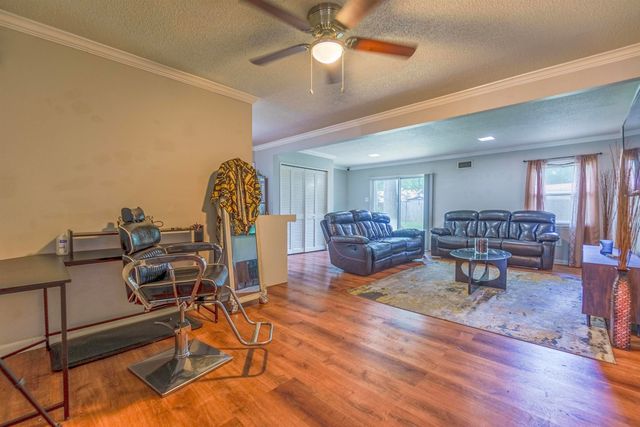 1950 VICTORIA AVE, Memphis, TN 38116