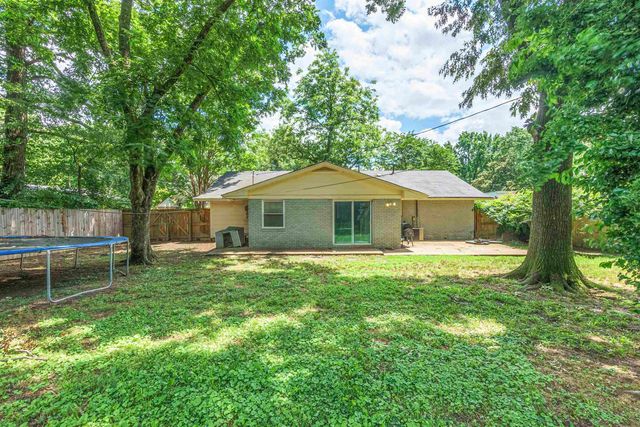 1950 VICTORIA AVE, Memphis, TN 38116
