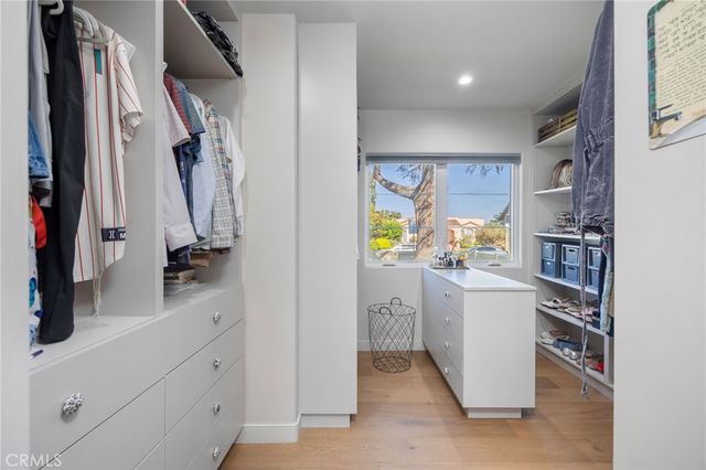4001 Elm, Long Beach, CA 90807