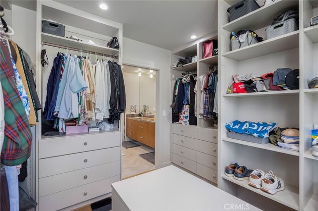 4001 Elm, Long Beach, CA 90807
